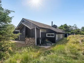 Holiday home with sauna, terrace & barbecue - Image 5