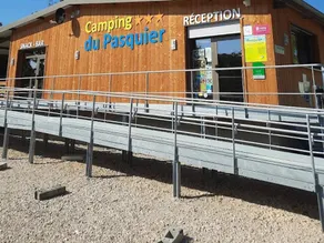 Gemütliches Mobilheim mit beheiztem Pool und Terrasse | Haustiere erlaubt - Image 2
