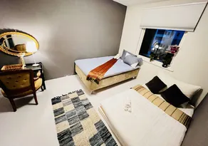 Luxury Service Apartment by Chanya - Image 2