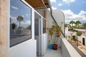 Holiday Home 'Estudio 5 Costa Adeje' with Sea View and Wi-Fi - Image 4