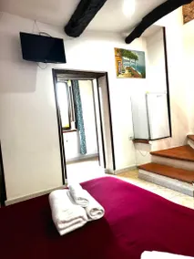 Dedicated room with pool, garden & terrace | Garden view - Image 4