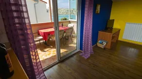 Nice holiday apartment with terrace & barbeque | Sea view - Image 5