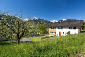 Holiday home with sauna, garden & BBQ | Mountain view - Image 3