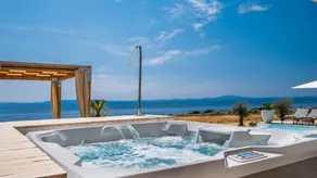 Villa with private pool, terrace & sauna | Beach view - Image 2
