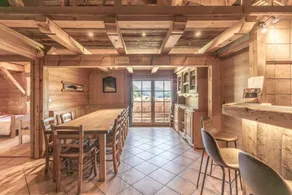 Lovely chalet with garden, terrace & jacuzzi | Mountain view | Dogs allowed - Image 5