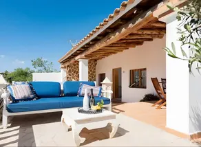 Villa 'Can Marsa' with Mountain View, Wi-Fi and Air Conditioning - Image 4