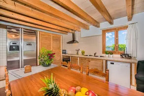 Holiday home with sauna, pool & terrace - Image 5