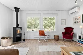 House with BBQ & terrace - Image 4