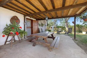 Holiday Home 'La Barraca Den Salvador' with Private Terrace, Private Garden and Wi-Fi - Image 2