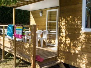 Charmant mobil-home avec terrasse - Image 4