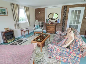 Child-friendly nice cottage with garden | Pets are welcome - Image 2