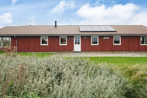 Fully equipped house with terrace, sauna & BBQ - Image 3