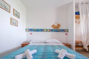 Holiday apartment with terrace | Beach view - Image 4