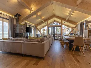 Holiday home with garden, private pool & sauna | Mountain view | Close to the ski - Image 3