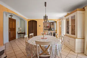 Gästezimmer „Villa Same“ mit privatem Pool, WLAN und Klimaanlage - Image 5