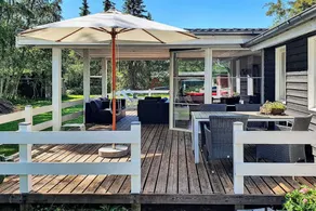 House with sauna & terrace - Image 3