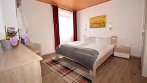 Doppelzimmer für 2 Personen (24 m²) in Burghaslach - Image 3