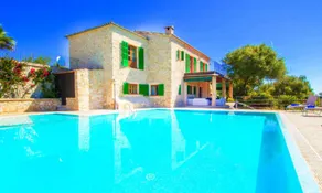 Villa with garden, barbecue & private pool | Mountain view | Good for workation - Image 4