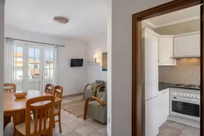 Apartamento da Villa – Close to the Center and Sea - Image 5