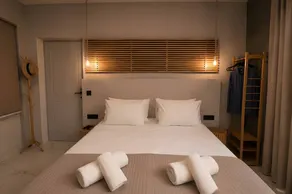 Luxury apartment in chania with panoramic views of the city, sea and mountains - Image 3