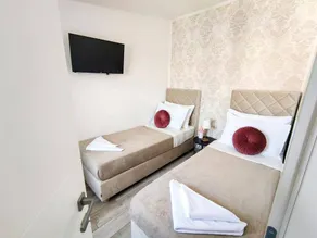 Agréable bed and breakfast adapté aux familles avec terrasse et jardin | Vue jardin - Image 2