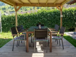 Fully equipped charming flat with garden, barbeque & pool | Nature view | Dogs allowed - Image 5