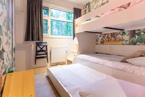 Child-friendly holiday park with terrace, garden & pool - Image 3