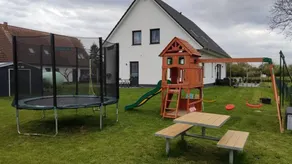 Family-oriented apartment with garden & barbecue - Image 4