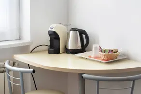Room 'Iris' with Wi-Fi and Air Conditioning - Image 2