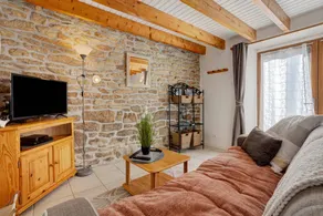 Country house 'Ty Bihan' near the beach with terrace, private garden and Wi-Fi - Image 3