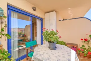 Casa Argia Apartment with Sea Views, Wi-Fi, and Air Conditioning - Image 5