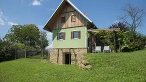 Family-oriented house with terrace, barbecue & garden | Pets allowed - Image 3