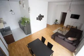 Flat with terrace - Image 3