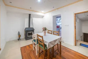 House with terrace | Perfect for remote work - Image 4