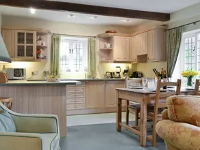 Children-friendly lovely cottage with garden & barbecue | Pet-friendly - Image 4