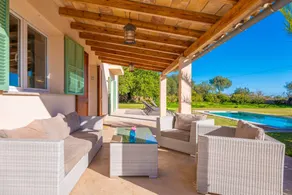 Villa with barbecue, terrace & private pool - Image 3