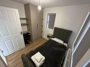 Your Ideal Guesthouse Getaway - Image 5