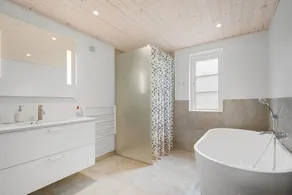 Family-friendly ample holiday home with sauna, BBQ & terrace | Pet-friendly - Image 3