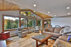 Familienorientiertes wunderschönes Ferienhaus mit Garten und Grill | Bergblick - Image 2