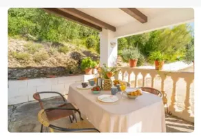 Welcoming chalet with lake and mountain view - El Gastor - Image 5