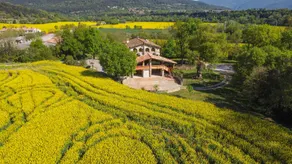 Voll ausgestattete Wohnung mit Terrasse, Garten und Pool | Bergblick - Image 3