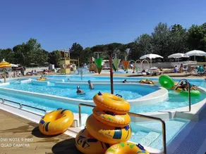 Mobil home avec piscine et terrasse | Proche de la plage | Avec animaux acceptés - Image 3