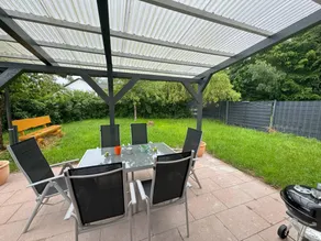 Holiday home with barbeque, terrace & garden - Image 3