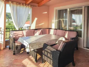 Holiday apartment with terrace & BBQ | Sea view - Image 3