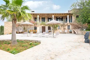 Magnífica villa ideal para familias con terraza, jardín y barbacoa | Vistas al jardín | Ideal para trabajar remoto - Image 3