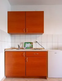 Apartment with hot tub & terrace - Image 3