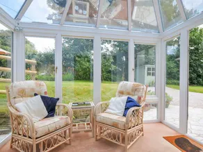 Cottage with 2 rooms for 4 persons - Image 3
