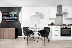 Beautiful apartment with 1 room for 2 persons - Image 3
