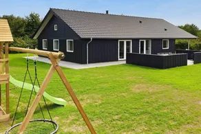Family-oriented house with sauna, barbeque & terrace | Pets allowed - Image 2