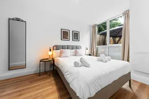 Familienfreundliche Wohnung mit schnellem Internet und Garten - Image 2